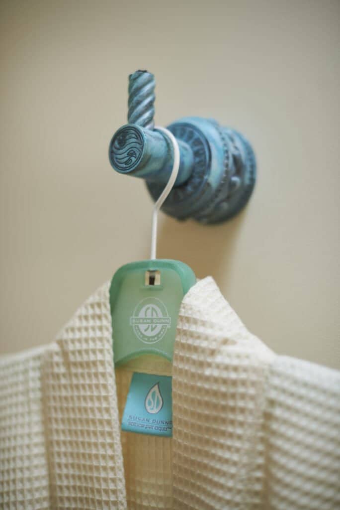 Eternity Accessory Hook